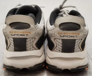 Zapatillas Skechers en tonos gris, negro y naranja