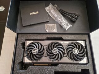 Tarjeta Gráfica ASUS TUF Gaming RTX 5070 Ti OC