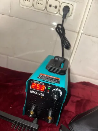 Soldador MMA-250 250A Nuevo