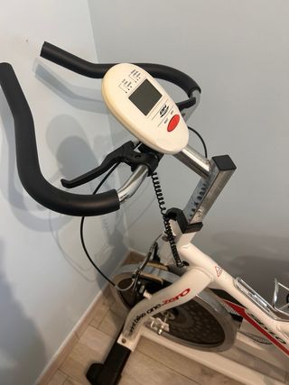 Bicicleta Estática BH Fitness