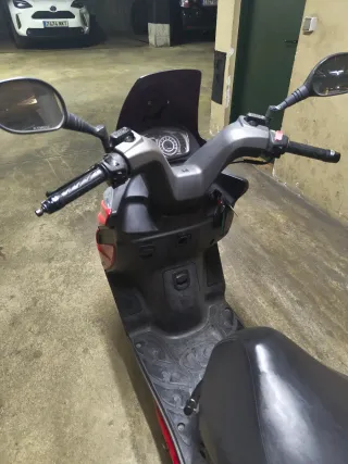 Kymco Yager 125cc Roja