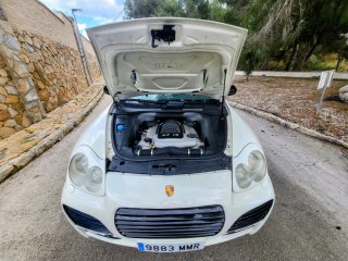 Porsche Cayenne MAGNUM 4.5S