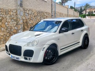 Porsche Cayenne MAGNUM 4.5S