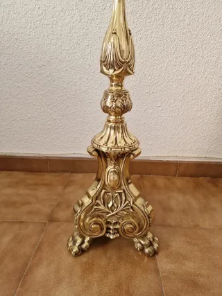 Candelero de bronce dorado