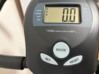 Bicicleta Estática plegable BH EVO B1500