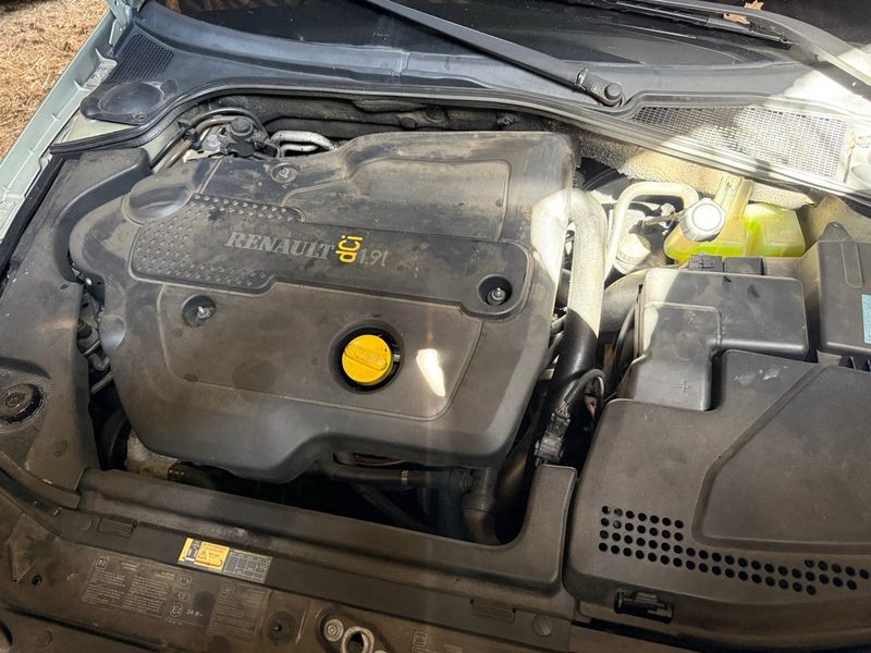 Renault Laguna 2002 - foto 1