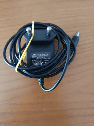Adaptador de Corriente FJ-SW1280E005