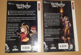 Volumen 1 y 2 de la serie manga Van Von Hunter