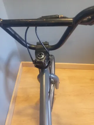 Bicicleta BMX para adolescente