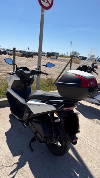 Kymco Sky Town 125 ABS Scooter (solo 1.852km)