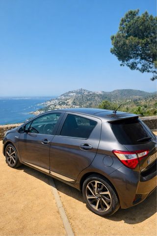 Toyota Yaris Hybrid Advance 1.5 ¡¡ PEGATINA ECO!!
