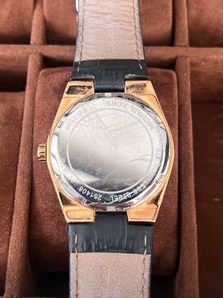 Reloj Michael Kors Negro y Dorado