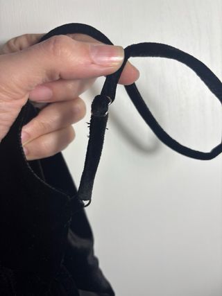 Vestido midi negro Zara