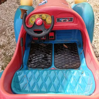 Auto elettrica 313 Paperino Disney .