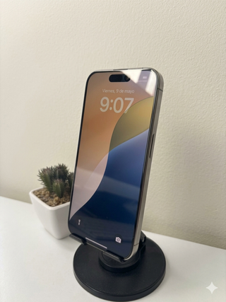 iPhone 15 Pro Gris + 3 Regalos Con Caja