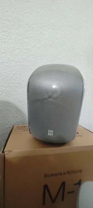 Sistema Sonido  Bowers & Wilkins M-1