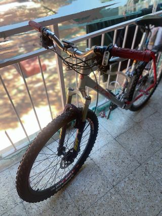 Bicicleta con todo original