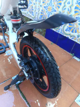 Bicicleta Eléctrica Plegable Niubility B14