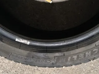 Neumáticos Michelin 235/40 R19