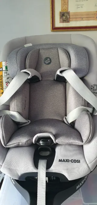 Seggiolino auto Maxi-Cosi grigio