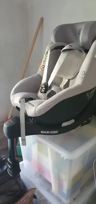 Seggiolino auto Maxi-Cosi grigio