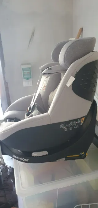 Seggiolino auto Maxi-Cosi grigio