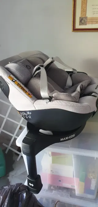 Seggiolino auto Maxi-Cosi grigio