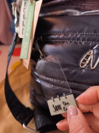 Bolso Anekke azul metalizado nuevo. Con etiqueta.