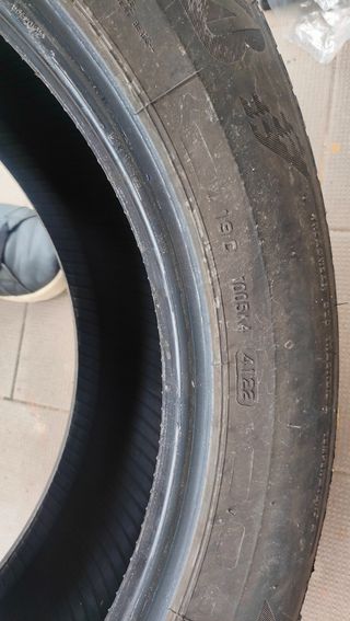Pneumatico Estivo Bridgestone Turanza 215/60 R17