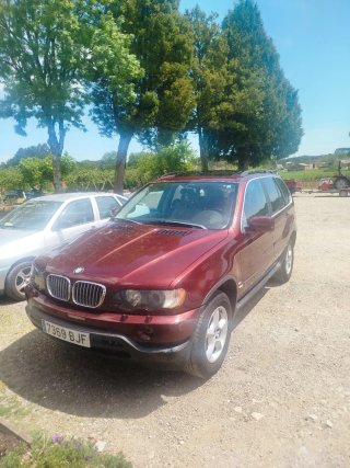 BMW X5 V8