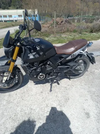 Moto Morini Seiemmezzo Negra y Marrón