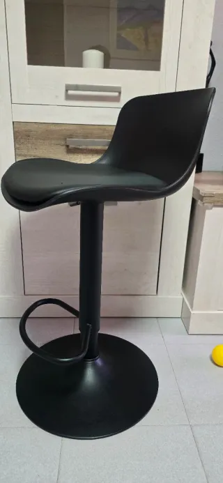 2 Taburetes Altos Negros Regulables