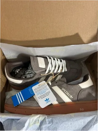 Adidas Handball Spezial Earth Strata Gum 38