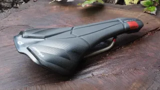 Sillín Prologo Scratch M5 AGX 140 T2.0