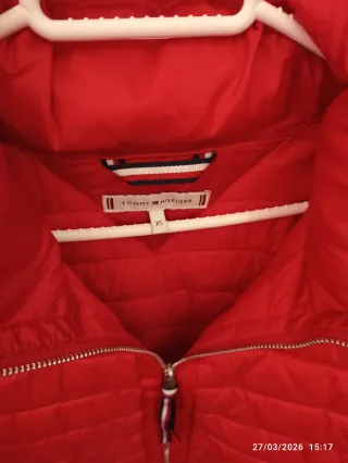Abrigo acolchado rojo Tommy Hilfiger