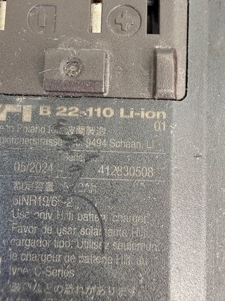 Caricabatterie Hilti C 6-22 e Batteria B 22-110