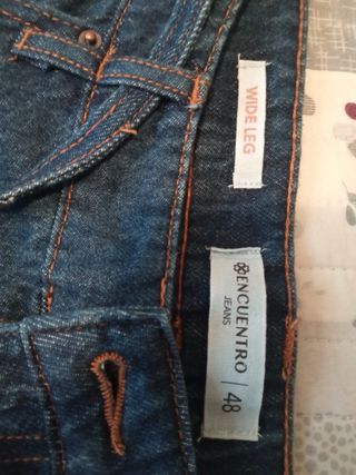 Vaqueros Anchos Azul con Cinturón