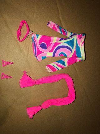 Consegna speciale di Barbie e Glitter hair