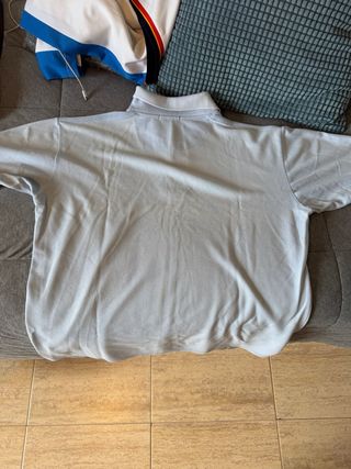 Polo Burberry Clásico Beige y Azul