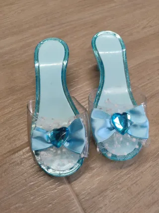 Zapatos Princesa Niña Azul Corazón 17cm