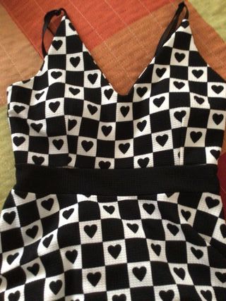 Vestido estampado cuadros y corazones