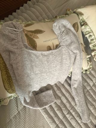 Bershka Crop Lana Manga Abullonada S/36/8 Gris