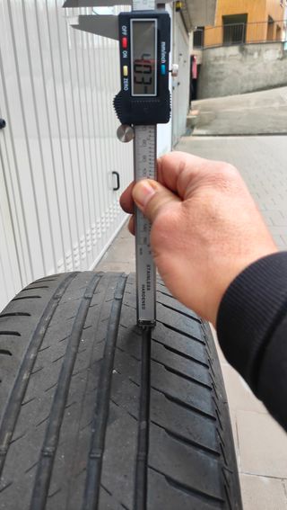 Pneumatico Estivo Bridgestone Turanza 215/60 R17