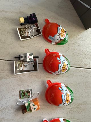 Muñecos Minecraft  Kinder Joy