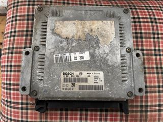 Centralita Peugeot BOSCH 306 2.0 HDI 90cv