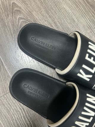 Chanclas Calvin Klein Negras