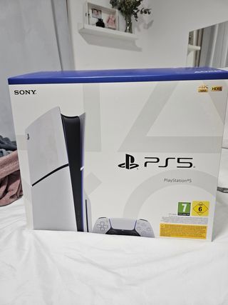 Consola PS5 Slim con Lector