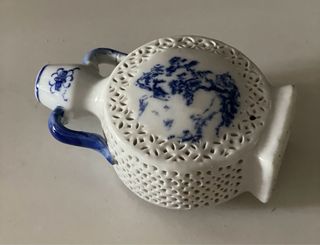 Jarrón de porcelana china azul y blanco