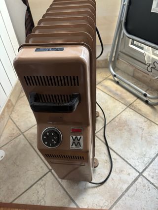 Termosifone elettrico a olio