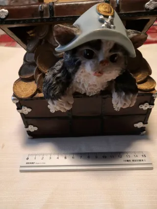 Salvadanaio gatto pirata con forziere